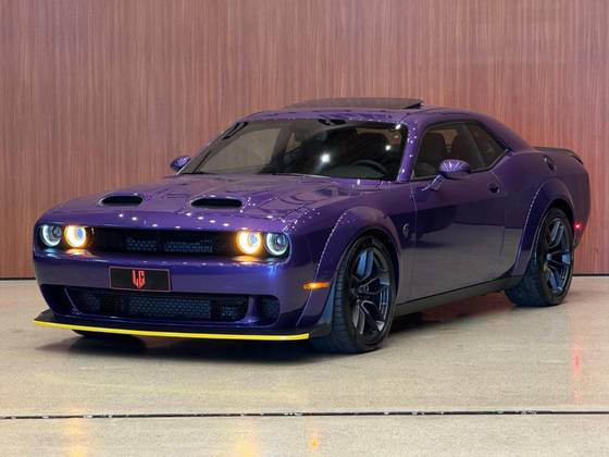 DODGE CHALLENGER 6.2 V8 HEMI GASOLINA SRT JAILBREAK TORQUEFLITE
